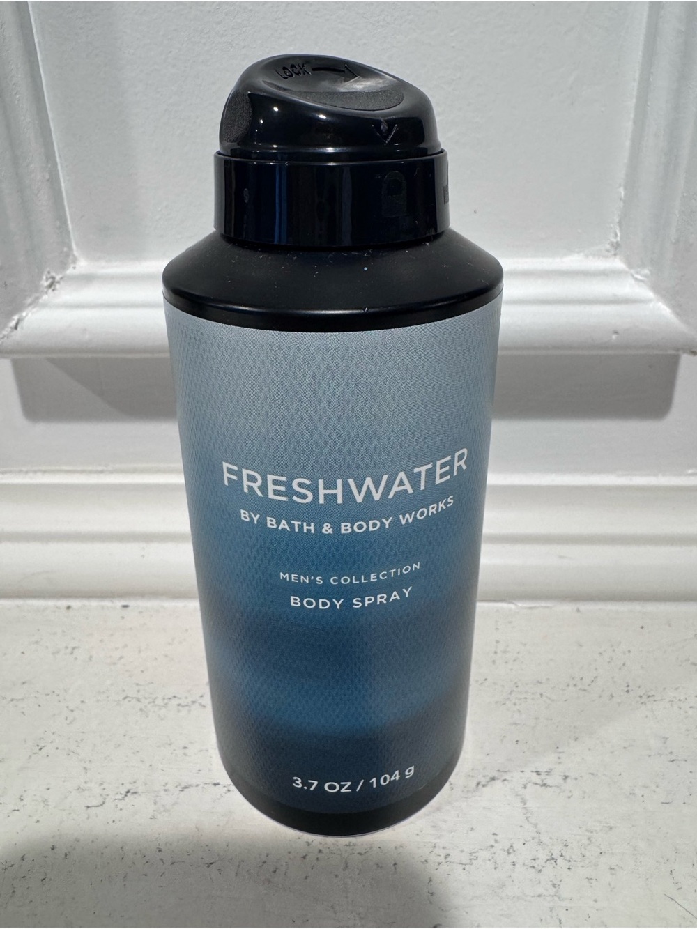 Bath & Body Works Freshwater Body Spray - NEW